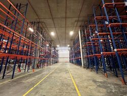 Jalan Buroh (D22), Warehouse #578704621